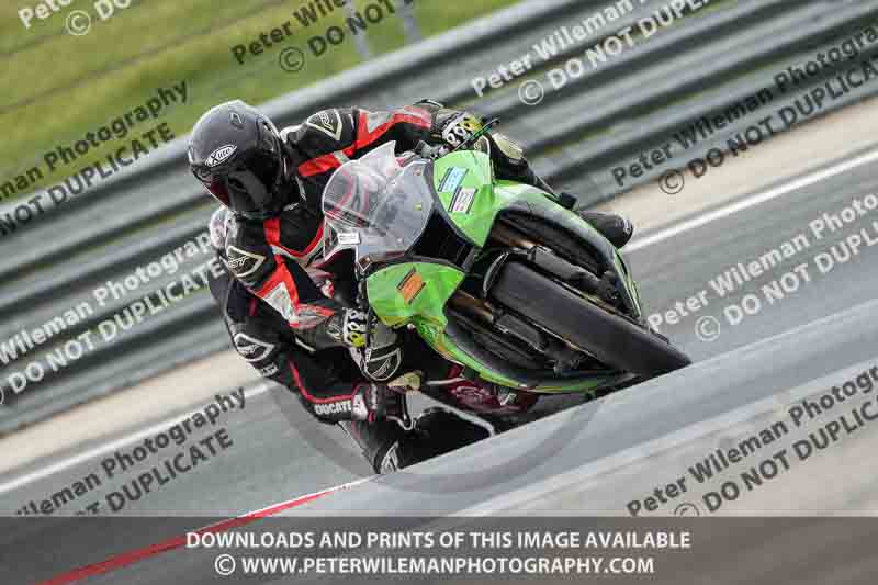 cadwell no limits trackday;cadwell park;cadwell park photographs;cadwell trackday photographs;enduro digital images;event digital images;eventdigitalimages;navarra;no limits trackdays;peter wileman photography;racing digital images;trackday digital images;trackday photos